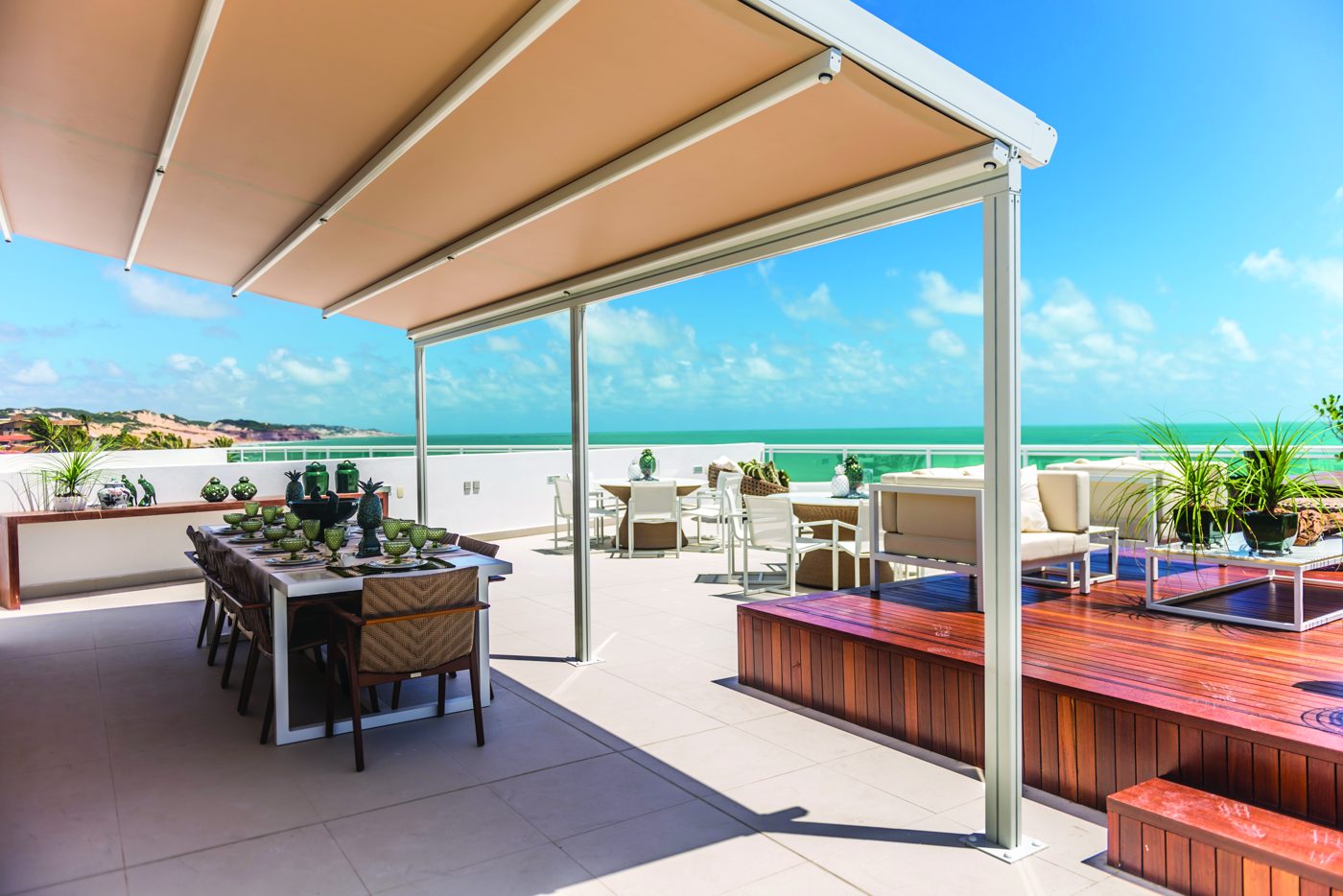 Terraço com toldo